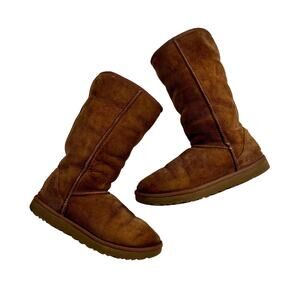 UGG Australia Classic Tall Chestnut Shearling Sheepskin Boots Women’s Size 7
